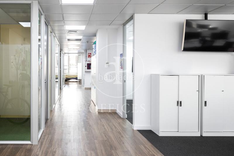 Foto bace09d4-39f8-4b35-b8f5-8a95fead71e2. Rent office space with heating in Dreta de l´Eixample Barcelona