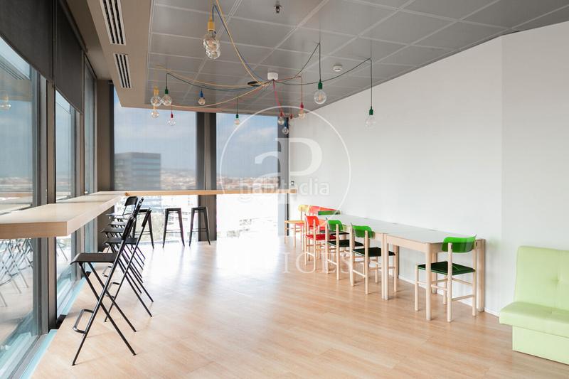 Foto 8584dc4a-c74b-4b24-aed5-b8b7b48f36b5. Affitto ufficio con riscaldamento in El Parc i la Llacuna del Poblenou Barcelona