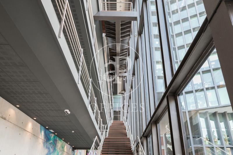 Foto d967f54b-915f-439a-9f19-144eec86c5ca. Lloguer oficina amb calefacció a El Parc i la Llacuna del Poblenou Barcelona