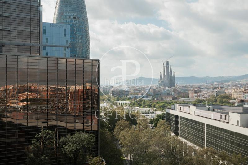 Foto ed14f334-4743-417c-815a-541f92444ec9. Lloguer oficina amb calefacció a El Parc i la Llacuna del Poblenou Barcelona
