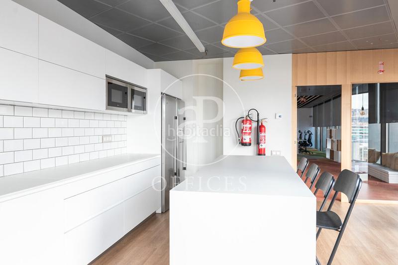 Foto 42f730f8-a3b0-49da-a9f9-f99179977086. Rent office space with heating in El Parc i la Llacuna del Poblenou Barcelona