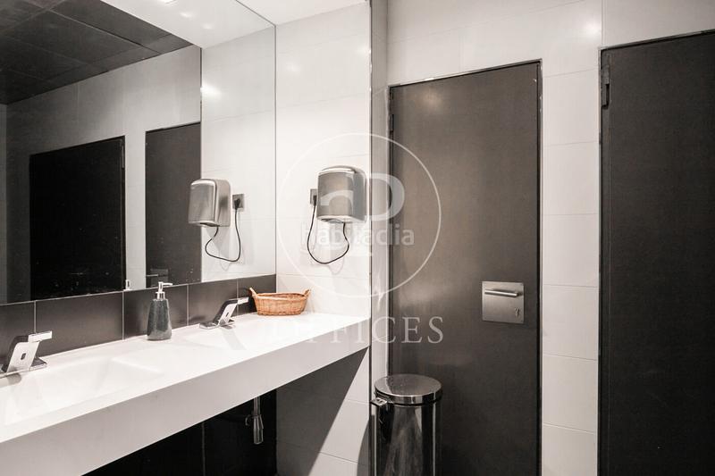 Foto b278b9f2-1762-4c70-a729-1be2fbbfaf97. Rent office space with heating in El Parc i la Llacuna del Poblenou Barcelona