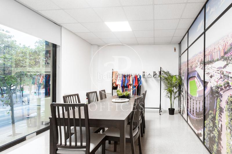 Foto 5d5be65e-a961-4c98-84bd-14c0c3f1bf03. Oficina  en venta en passeig joan de borbó en Barcelona