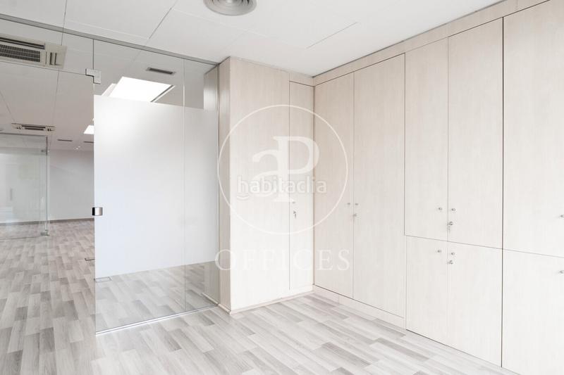 Foto ff59212d-4df3-41a0-8754-c8c21e5e4bf2. Location bureau avec chauffage dans Dreta de l´Eixample Barcelona