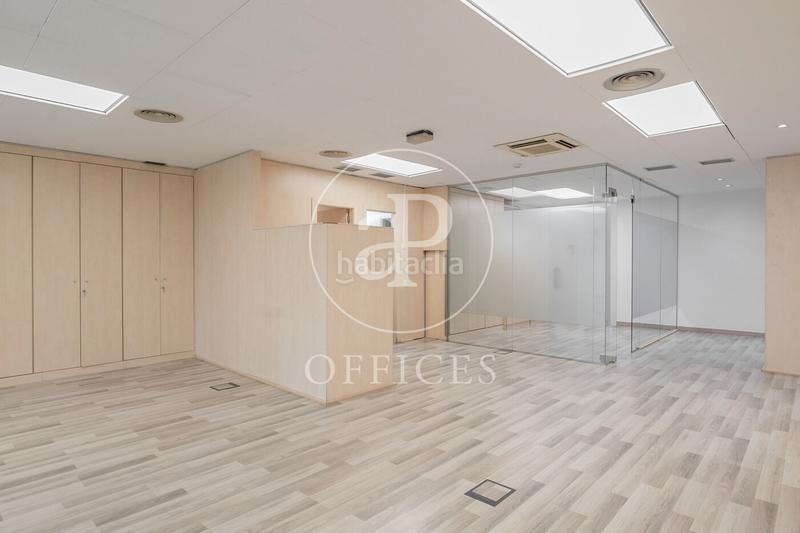 Foto 19b49a70-369e-405d-8c7c-26af4bd1a2d1. Rent office space with heating in Dreta de l´Eixample Barcelona