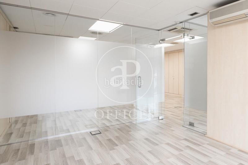 Foto 533e0ae3-a36b-4063-a7b2-d3974d13dd93. Rent office space with heating in Dreta de l´Eixample Barcelona