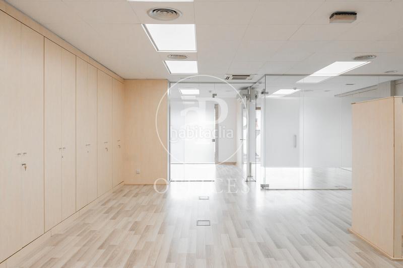 Foto 75dde21e-153a-413a-8c4e-e0a4183dcd79. Rent office space with heating in Dreta de l´Eixample Barcelona