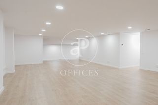 Miete Büro  Carrer de provença. Oficina en alquiler en sants