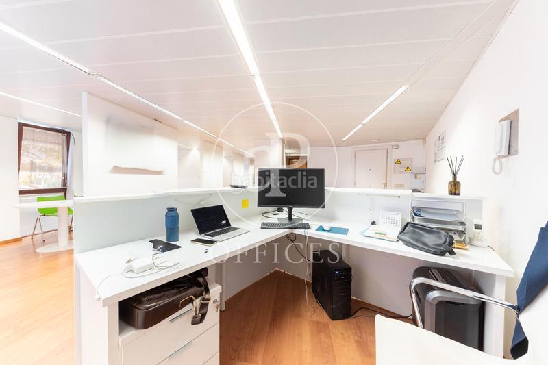 Foto 12b8cbdf-d566-49d3-90cf-d36ce894e6c5. Office space with heating in El Mercat Palma de Mallorca