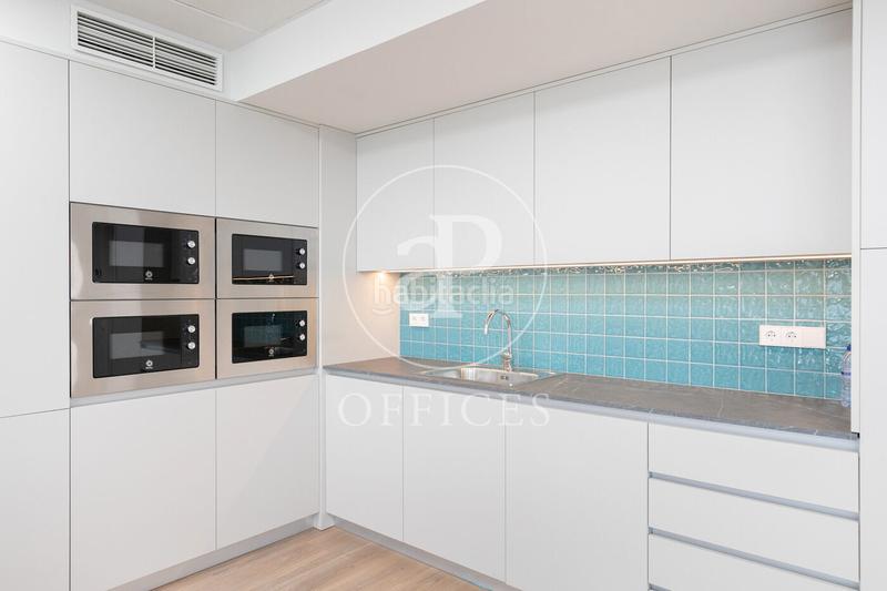 Foto 1d069d35-8f2e-4fd0-af4b-eb3b769274bc. Location bureau avec chauffage dans El Parc i la Llacuna del Poblenou Barcelona