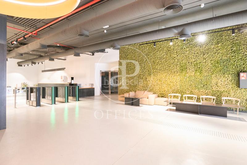 Foto 70685536-3e64-4f8d-acff-7c6087d053bf. Location bureau avec chauffage dans El Parc i la Llacuna del Poblenou Barcelona