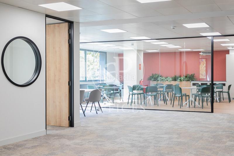 Foto aa9ce28d-e53b-478a-9004-f785d02c937a. Location bureau avec chauffage dans El Parc i la Llacuna del Poblenou Barcelona