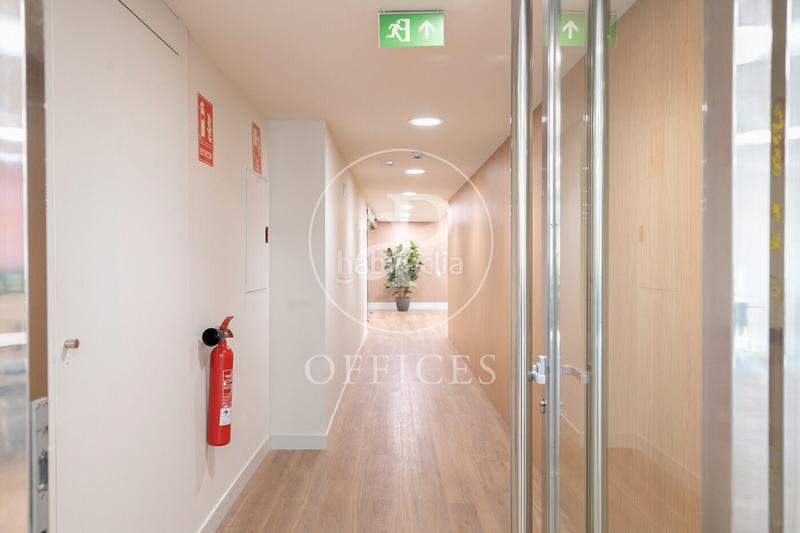 Foto 3d8c3b28-b78c-4c5b-b74e-c254d7e2ebbc. Miete büro mit heizung in El Parc i la Llacuna del Poblenou Barcelona