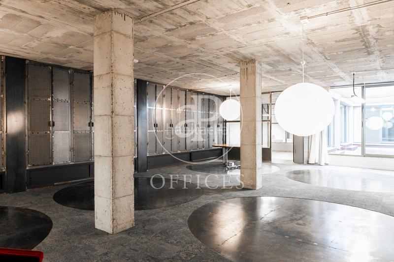 Foto 4f9f5421-85c3-44e9-ba21-3900a9e501c1. Location bureau avec chauffage dans Dreta de l´Eixample Barcelona