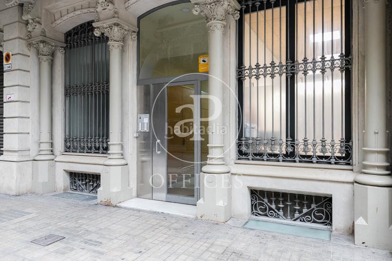 Foto b87943bb-6ba6-4aea-bc62-757318378bea. Location bureau avec chauffage dans Dreta de l´Eixample Barcelona