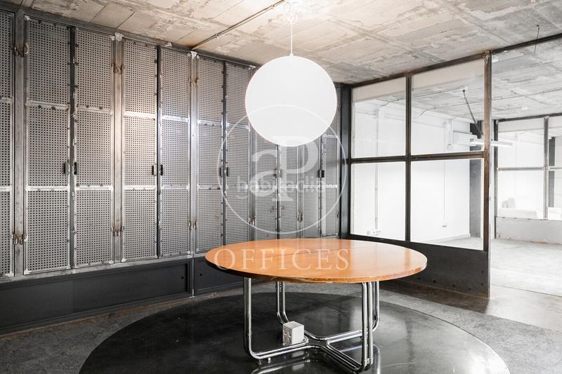 Foto 44cf448b-02c5-4ea7-9f77-67ba67396718. Miete büro mit heizung in Dreta de l´Eixample Barcelona