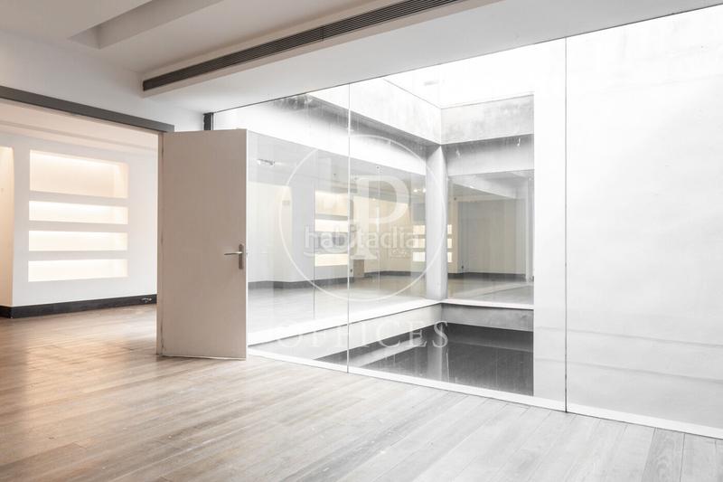 Foto 56b2184a-1ebf-4ab6-9ff5-2d5418381fe2. Rent office space with heating in Centre - Estació Sant Cugat del Vallès