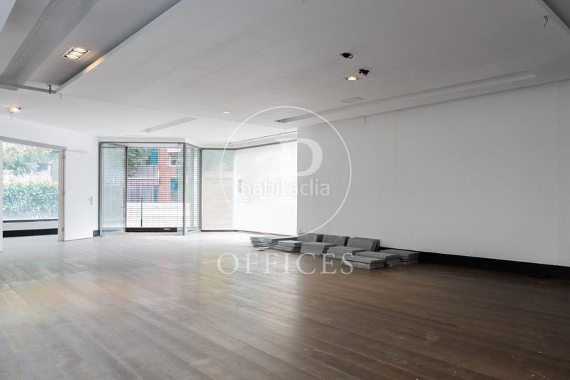 Foto c11e8a0d-bcf8-475a-91bb-cf39edf510a8. Rent office space with heating in Centre - Estació Sant Cugat del Vallès