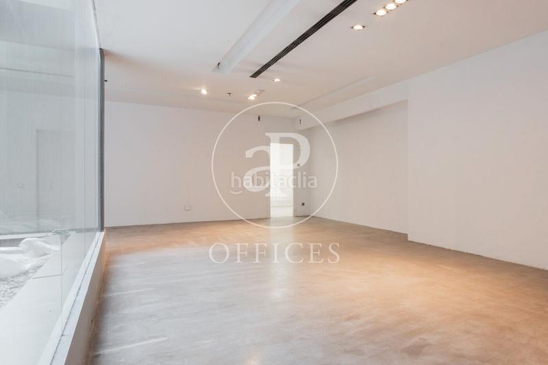 Foto f9d9deb5-94fd-4c9c-9367-2e7b043869b5. Rent office space with heating in Centre - Estació Sant Cugat del Vallès