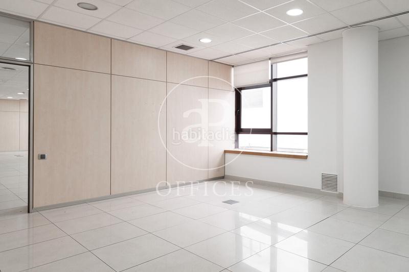 Foto 8aad6cb5-b7d5-4681-b837-9f7bf2c45555. Rent office space with heating in Volpelleres Sant Cugat del Vallès