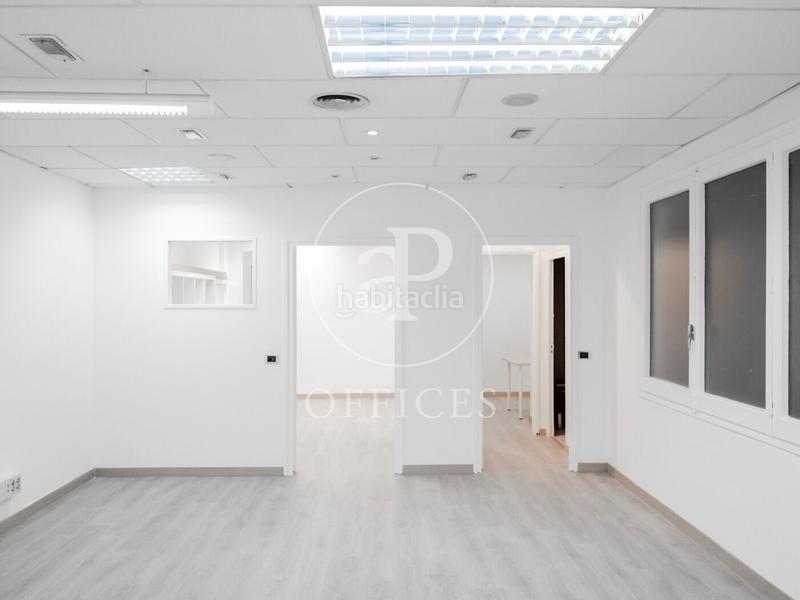 Foto 445915fd-631f-4bb4-99d8-00b88568ebb8. Miete büro mit heizung in Putget - Farró Barcelona