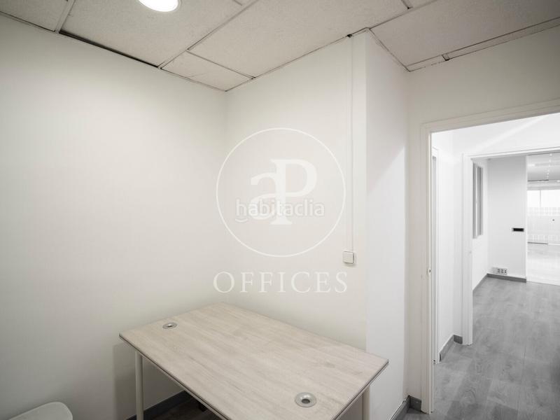 Foto 97ae6905-ab15-496f-8906-b3bd141945df. Miete büro mit heizung in Putget - Farró Barcelona