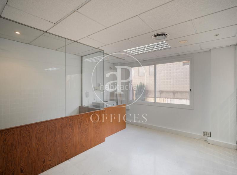 Foto 59b54db5-37d6-4de4-b55b-c97e37ca64ea. Rent office space with heating in Putget - Farró Barcelona