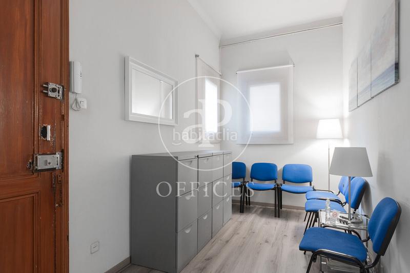 Foto d29c777a-e4b7-4eda-a7d3-8b383d5bd706. Location bureau avec chauffage dans Dreta de l´Eixample Barcelona