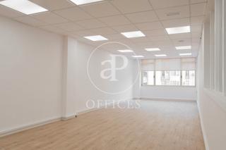Office space in Carrer de Tuset