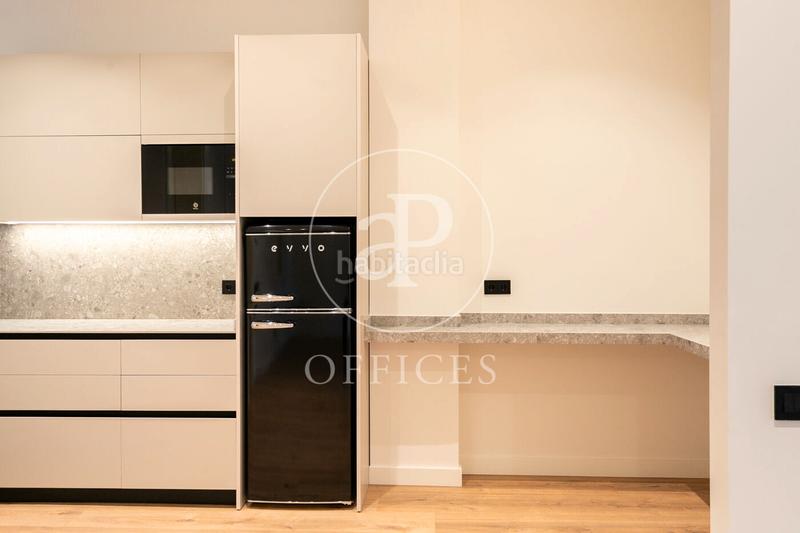 Foto e12118f5-28c6-4e05-ba47-b2dec6a761cf. Miete büro mit heizung in Dreta de l´Eixample Barcelona