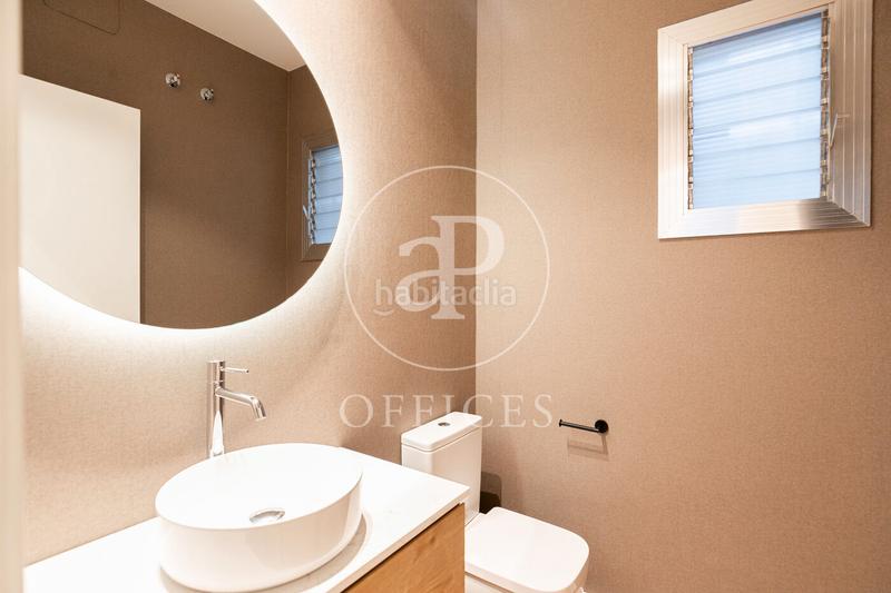 Foto 4ddf2ef8-899a-4f5a-9f8f-912e9a91521a. Rent office space with heating in Dreta de l´Eixample Barcelona