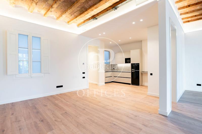 Foto 6ac9e4e3-d81f-415a-adde-fcb89f3f4237. Rent office space with heating in Dreta de l´Eixample Barcelona