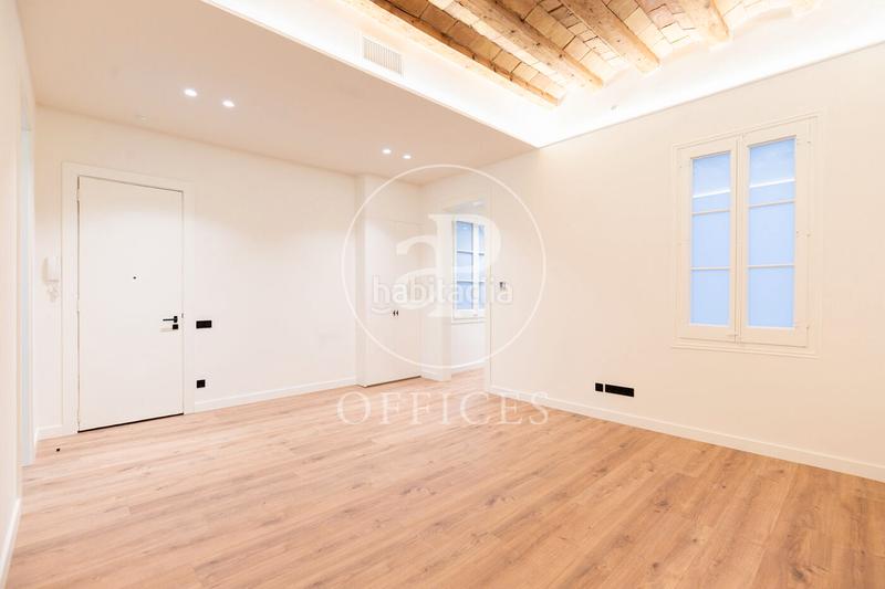 Foto 8c3e542d-dc89-49fc-b258-06fdf4111f9f. Rent office space with heating in Dreta de l´Eixample Barcelona