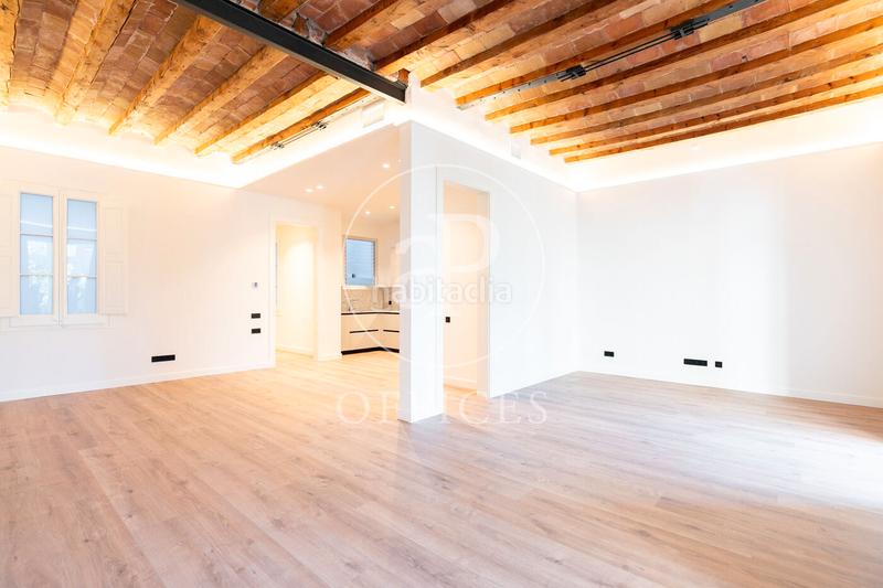 Foto e7626178-c839-427d-8692-3a992e319401. Rent office space with heating in Dreta de l´Eixample Barcelona