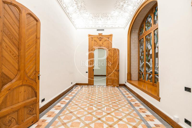 Foto 5a567761-d6f5-4686-925d-d991ded3b916. Miete büro mit heizung in Dreta de l´Eixample Barcelona