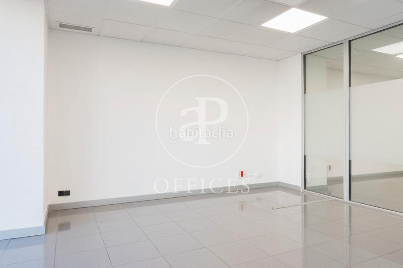 Foto 43bcf18d-4bc0-4338-af06-f36e30735418. Büro mit heizung in Dreta de l´Eixample Barcelona