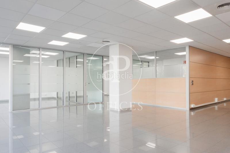 Foto 991b12db-865e-4d50-b61d-18d596b0543b. Büro mit heizung in Dreta de l´Eixample Barcelona