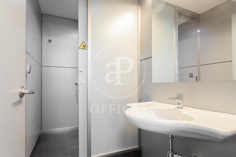 Foto feec6825-6d32-45a8-b9ab-63dc8acd5e52. Büro mit heizung in Dreta de l´Eixample Barcelona