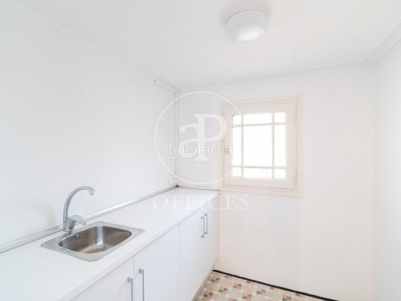 Foto 472453c3-db6f-4a7e-8f4d-8d217b775fcf. Location bureau avec chauffage dans Dreta de l´Eixample Barcelona