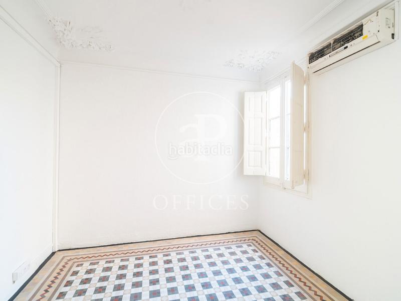 Foto 6732ca3c-a80b-48a9-853d-ac215ee074ac. Location bureau avec chauffage dans Dreta de l´Eixample Barcelona