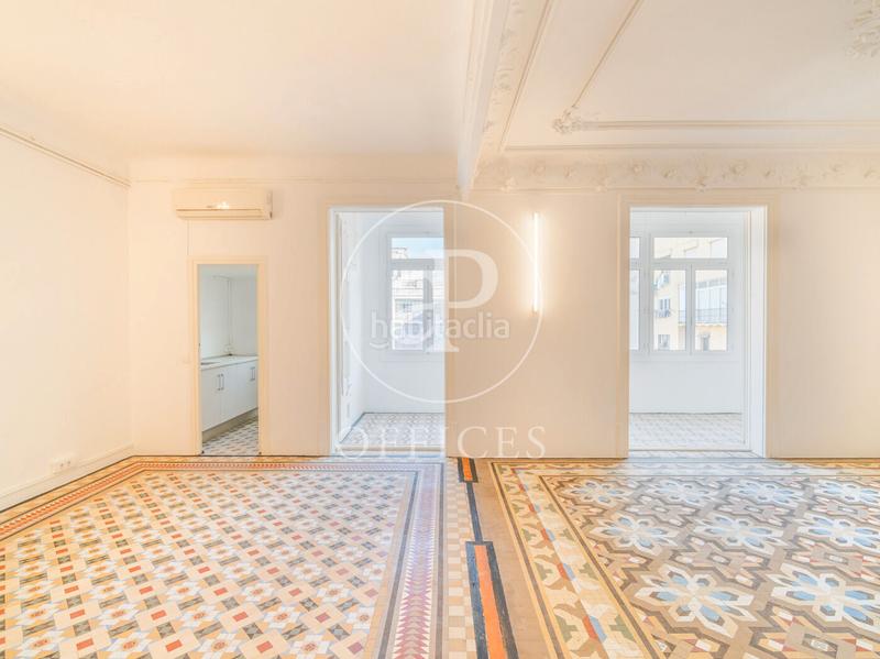 Foto 05b1d920-7add-4a84-897b-f64517ca7949. Miete büro mit heizung in Dreta de l´Eixample Barcelona