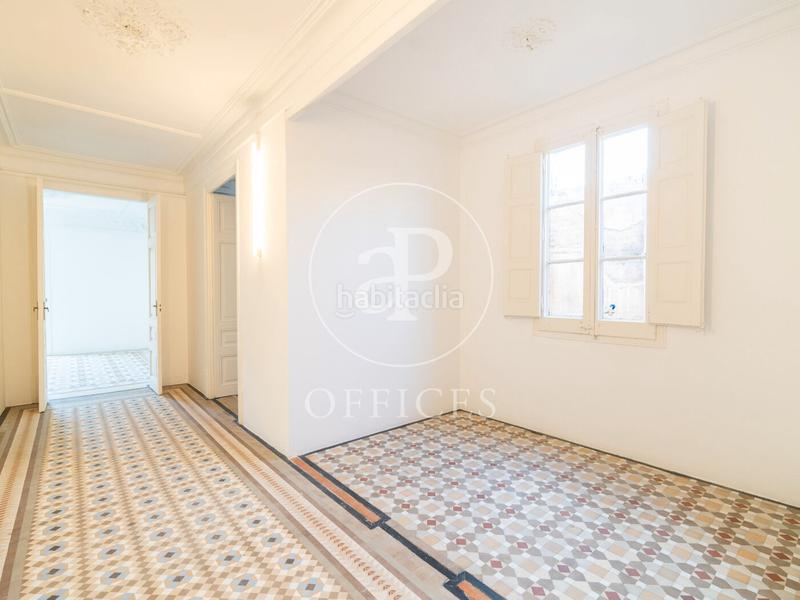 Foto 77d7d91a-e438-4a69-98eb-c705b8aff6fc. Miete büro mit heizung in Dreta de l´Eixample Barcelona