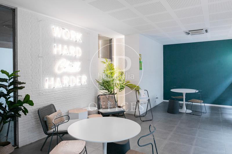 Foto 1234aa8a-828e-4a6c-9244-8e17d7cc2fba. Alquiler oficina  en alquiler en zona franca en Barcelona