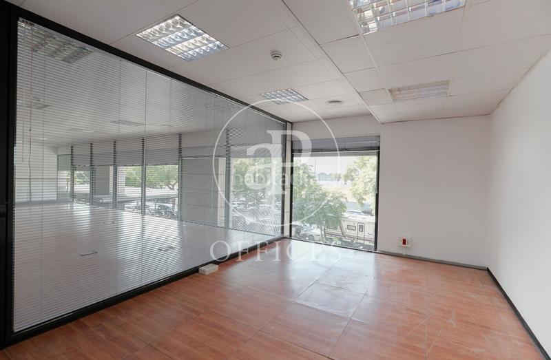 Foto 58bcab46-5858-4a6b-9055-dca8725702a5. Location bureau avec chauffage dans La Marina del Prat Vermell Barcelona