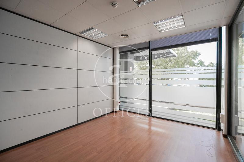 Foto 0349b9ce-f9e1-4b76-9d19-b81d60923fbd. Miete büro mit heizung in La Marina del Prat Vermell Barcelona