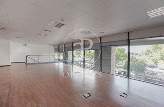 Miete Büro  Carrer de l'acer. Oficina en alquiler en zona franca