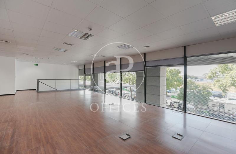 Foto 5d87ca99-0259-44b7-b9c0-f168c878f567. Miete büro mit heizung in La Marina del Prat Vermell Barcelona