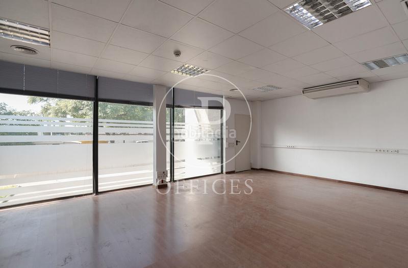 Foto 6b7c247f-b652-49a1-8968-54dcd78abfaa. Miete büro mit heizung in La Marina del Prat Vermell Barcelona