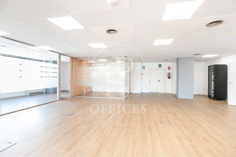 Foto 604b19db-2ea2-4b30-be6b-56c15e4b9345. Rent office space with heating in La Marina del Prat Vermell Barcelona