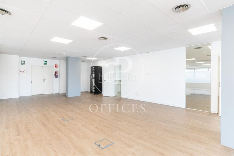 Foto fdc93386-4c82-4839-ab63-9c82f0bb3453. Rent office space with heating in La Marina del Prat Vermell Barcelona
